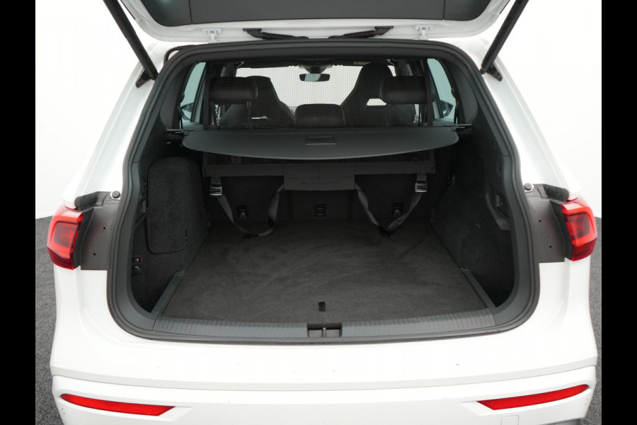 Seat Tarraco 1.4 TSI e-Hybrid FR Plug In Hybrid 245pk Dealer O.H | PHEV | Trekhaak af Fabriek | Alcantara Sportstoelen Memory Verwarmd | Adaptive Cruise | 20"L.M | 360 Camera | Virtual | Carplay |