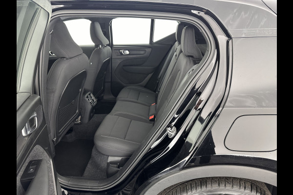 Volvo XC40 Recharge Core [ 3-Fase ] (INCL-BTW) Aut. *FULL-LED | NAVI-FULLMAP | CAMERA | KEYLESS | HEATED-SPORTSEATS | CARPLAY | DIGI-COCKPIT |  CCS-FASTLOADER | ECC | PDC | CRUISE | TOWBAR | SENSUS-CONNECT | 19''ALU*