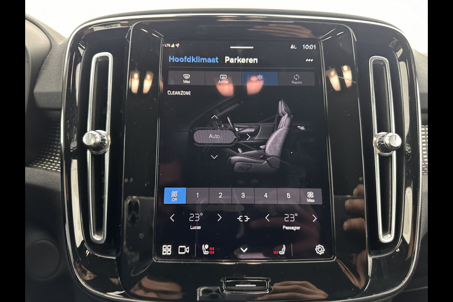 Volvo XC40 Recharge Core [ 3-Fase ] (INCL-BTW) Aut. *FULL-LED | NAVI-FULLMAP | CAMERA | KEYLESS | HEATED-SPORTSEATS | CARPLAY | DIGI-COCKPIT |  CCS-FASTLOADER | ECC | PDC | CRUISE | TOWBAR | SENSUS-CONNECT | 19''ALU*