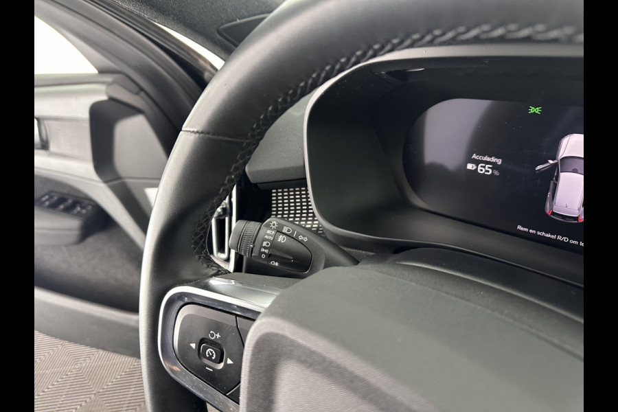 Volvo XC40 Recharge Core [ 3-Fase ] (INCL-BTW) Aut. *FULL-LED | NAVI-FULLMAP | CAMERA | KEYLESS | HEATED-SPORTSEATS | CARPLAY | DIGI-COCKPIT |  CCS-FASTLOADER | ECC | PDC | CRUISE | TOWBAR | SENSUS-CONNECT | 19''ALU*