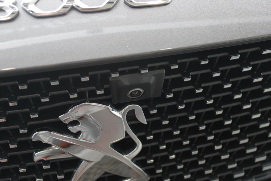 Peugeot 3008 1.2 Hybrid 136 GT | 360° CAMERA | NAVIGATIE | ADAPTIVE CRUISE CONTROL | APPLE CARPLAY/ANDROID AUTO | CLIMATE CONTROL | 18" LICHTMETALEN VELGEN | DODEHOEK DETECTIE | KEYLESS ENTRY/START | FULL LED KOPLAMPEN | PARKEERSENSOREN VOOR EN ACHTER | DAB+ RADIO | LANE ASSIST |