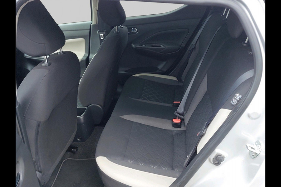 Nissan Micra 1.0 IG-T N-Connecta Navigatie en achteruitrij camera