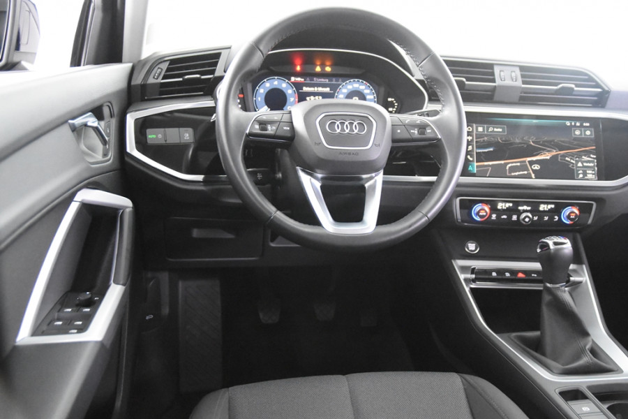 Audi Q3 35 TFSI *1ste Eigenaar*Navigatie*Carplay*Park assist*