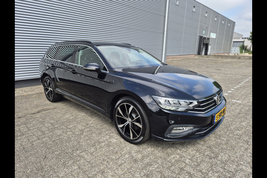 Volkswagen Passat Variant 1.5 TSI Comfort Business Automaat, airco,cruise,navigatie parkeersensoren,