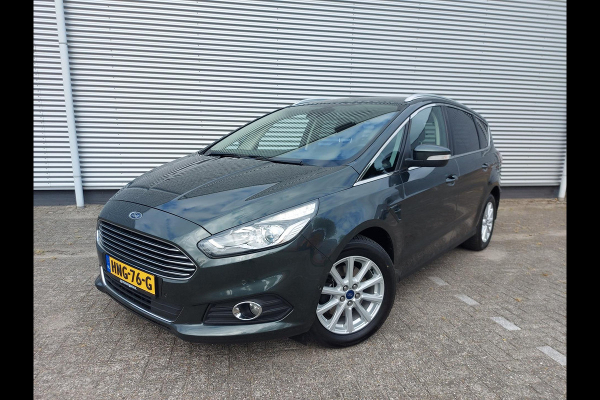 Ford S-Max 1.5 Titanium, airco,trekhaak,navigatie,stoelverwarming,parkeersensoren, Ford S-Max 1.5 Titanium, airco,trekhaak,navigatie,stoelverwarming,parkeersensoren,