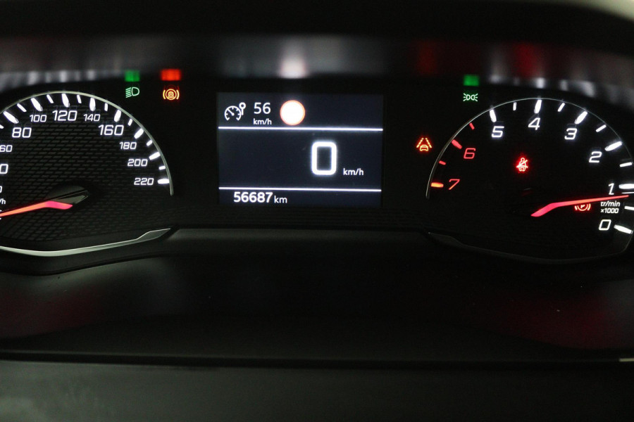 Peugeot 208 1.2 PureTech Blue Lease (NAVIGATIE CARPLAY, CRUISE, STUURBEDIENING, PARKEERSENSOREN, 1e EIGENAAR, GOED ONDERHOUDEN)