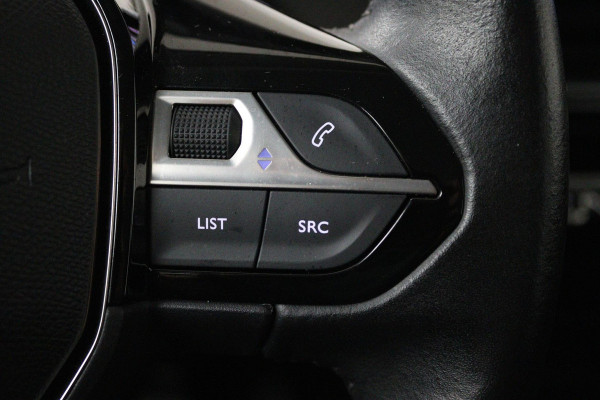 Peugeot 208 1.2 PureTech Blue Lease (NAVIGATIE CARPLAY, CRUISE, STUURBEDIENING, PARKEERSENSOREN, 1e EIGENAAR, GOED ONDERHOUDEN)