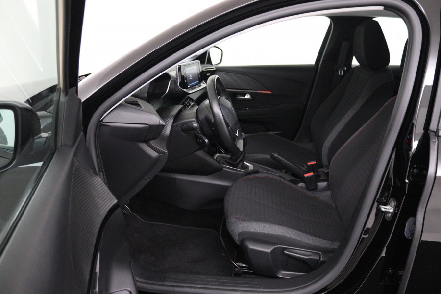 Peugeot 208 1.2 PureTech Blue Lease (NAVIGATIE CARPLAY, CRUISE, STUURBEDIENING, PARKEERSENSOREN, 1e EIGENAAR, GOED ONDERHOUDEN)