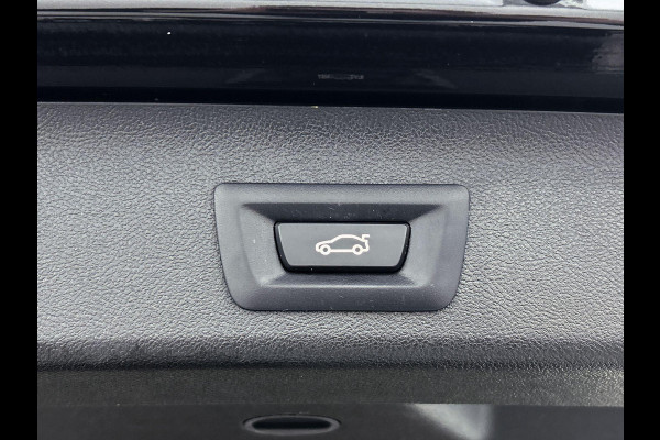 BMW 5 Serie Touring 530e xDrive Black-Line CAMERA TREKHAAK CARPLAY