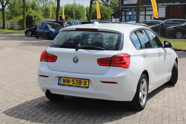 BMW 1-serie 118i Centennial Executive AUTOMAAT NAP MULTIMEDIA