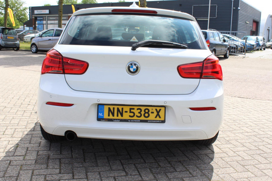 BMW 1-serie 118i Centennial Executive AUTOMAAT NAP MULTIMEDIA