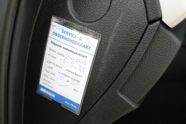 BMW 1-serie 118i Centennial Executive AUTOMAAT NAP MULTIMEDIA