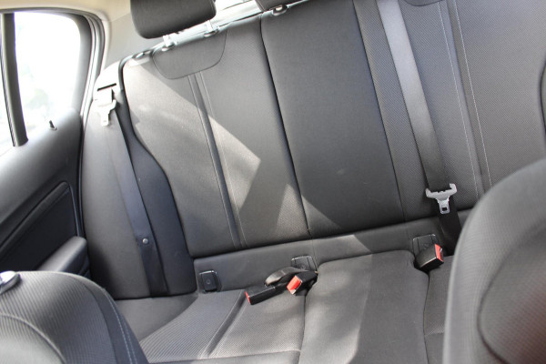 BMW 1-serie 118i Centennial Executive AUTOMAAT NAP MULTIMEDIA