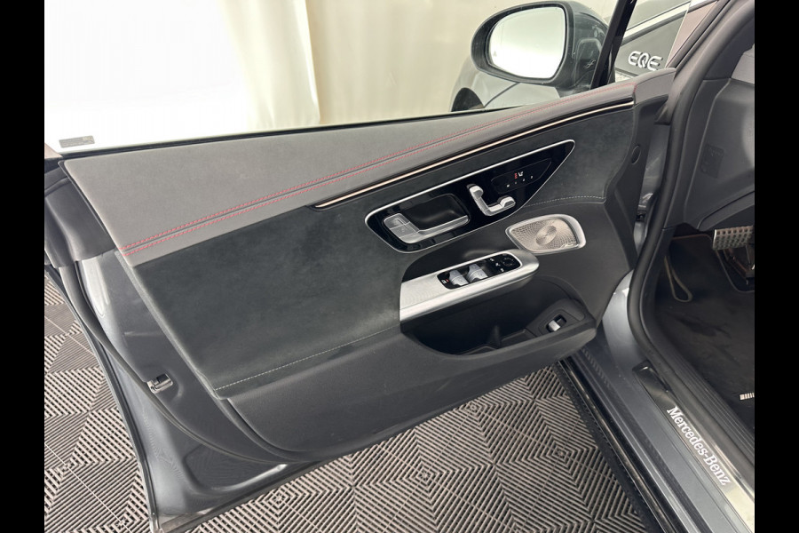 Mercedes-Benz EQE 350+ Launch-Edition AMG-Line 91 kWh [ 3-Fase ] Aut. *PANO | BURMESTER-SURROUND | ADAPTIVE-CRUISE | BLINDSPOT | LEATHER-MICROFIBRE | FULL-LED | AMBIENT-LIGHT | MEMORY-PACK | DIGI-COCKPIT | SPORT-SEATS | CAMERA | KEYLESS | DAB+ | CARPLAY |