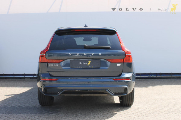 Volvo XC60 T8 Plug-in hybrid AWD Plus Dark Long Range / Panoramisch schuif-kanteldak / lederen bekleding / 360 graden camera / 20" lichtmetalen velgen