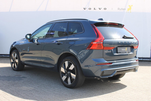 Volvo XC60 T8 Plug-in hybrid AWD Plus Dark Long Range / Panoramisch schuif-kanteldak / lederen bekleding / 360 graden camera / 20" lichtmetalen velgen