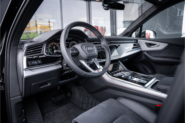 Audi Q7 55 TFSI e quattro Pro Line S - Panorama | B&O | Luchtvering | Elek. Trekhaak | 360 Camera