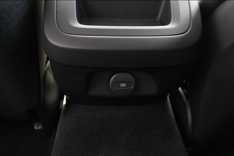 Volvo V60 B4 211PK Automaat Inscription Lederen bekleding / 18" lichtmetalen velgen / Apple Carplay / Adaptieve Cruise control / Stoelverwarming / Elektrisch bedienbare bestuurdersstoel met geheugen