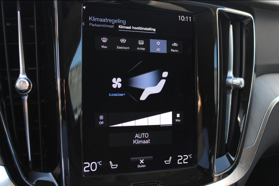 Volvo V60 T6 350PK Plug-in hybrid AWD Plus Bright Long Range / 19" lichtmetalen velgen / Harman Kardon Audio / Adaptieve Cruise Control / Elektrisch verstelbare voorstoelen met geheugen