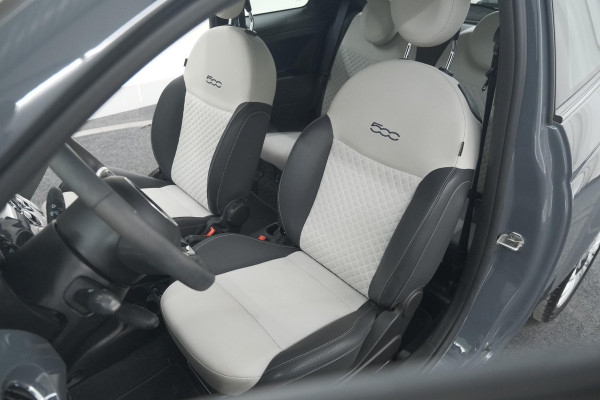 Fiat 500 1.0 Hybrid Dolcevita | Panoramadak | Apple Carplay | Parkeersensoren | Climate Control