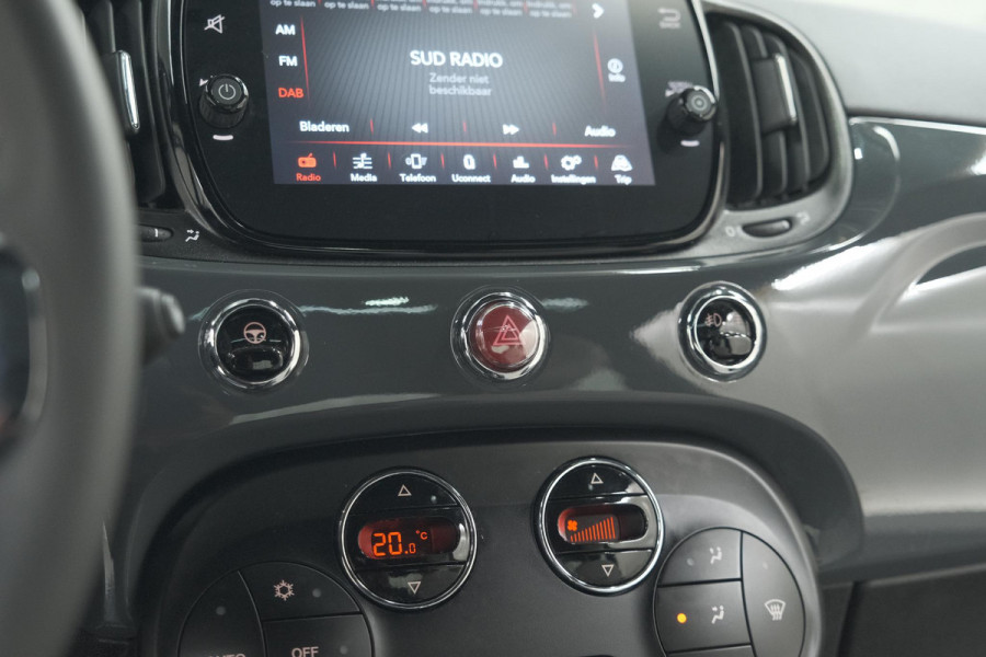 Fiat 500 1.0 Hybrid Dolcevita | Panoramadak | Apple Carplay | Parkeersensoren | Climate Control