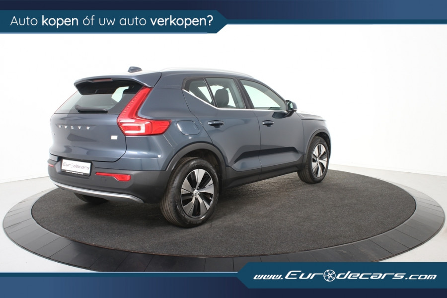 Volvo XC40 1.5 T4 Recharge Inscription *1ste Eigenaar*Navigatie*Trekhaak*