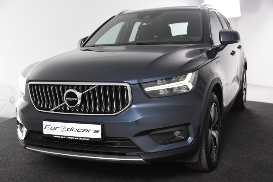 Volvo XC40 1.5 T4 Recharge Inscription *1ste Eigenaar*Navigatie*Trekhaak*