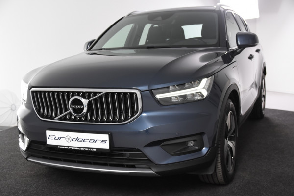 Volvo XC40 1.5 T4 Recharge Inscription *1ste Eigenaar*Navigatie*Trekhaak*