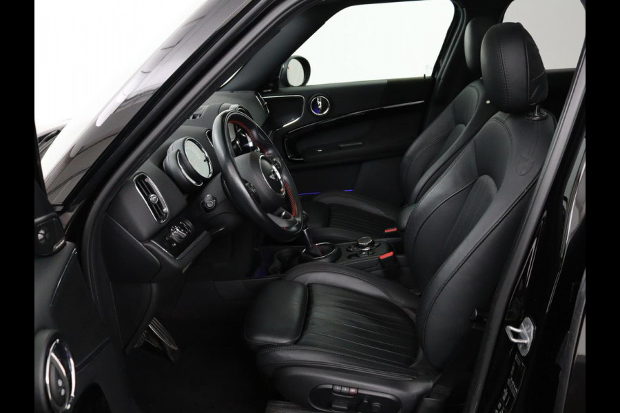 MINI Countryman 2.0 John Cooper Works ALL4 Chili | Panoramadak | Stoelverwarming | Leder | Head-Up | Harman/Kardon | Carplay | Memory