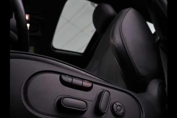 MINI Countryman 2.0 John Cooper Works ALL4 Chili | Panoramadak | Stoelverwarming | Leder | Head-Up | Harman/Kardon | Carplay | Memory
