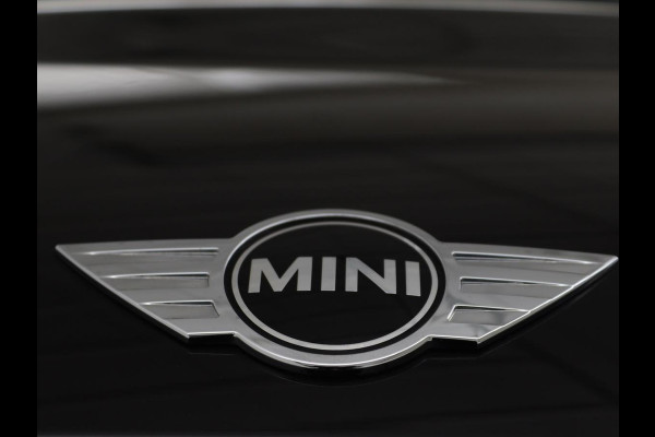 MINI Countryman 2.0 John Cooper Works ALL4 Chili | Panoramadak | Stoelverwarming | Leder | Head-Up | Harman/Kardon | Carplay | Memory