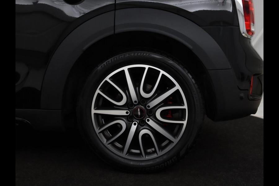 MINI Countryman 2.0 John Cooper Works ALL4 Chili | Panoramadak | Stoelverwarming | Leder | Head-Up | Harman/Kardon | Carplay | Memory