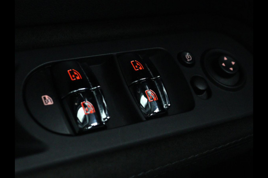 MINI Countryman 2.0 John Cooper Works ALL4 Chili | Panoramadak | Stoelverwarming | Leder | Head-Up | Harman/Kardon | Carplay | Memory