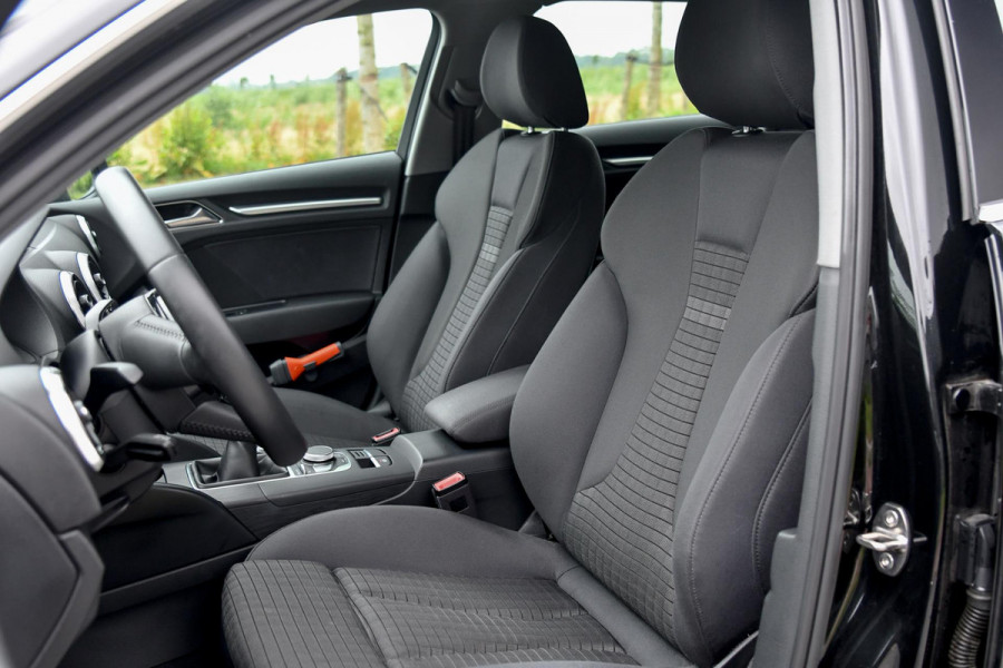Audi A3 Sportback 1.0 TFSI Design Pro Line Plus. Led, Stoelverw, Clima, Cruise!