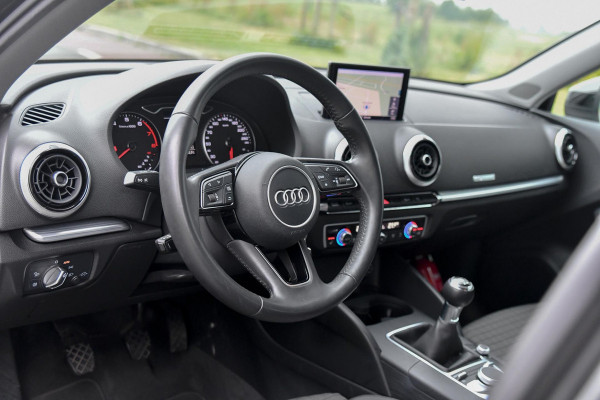 Audi A3 Sportback 1.0 TFSI Design Pro Line Plus. Led, Stoelverw, Clima, Cruise!