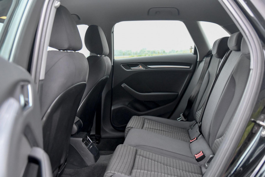 Audi A3 Sportback 1.0 TFSI Design Pro Line Plus. Led, Stoelverw, Clima, Cruise!