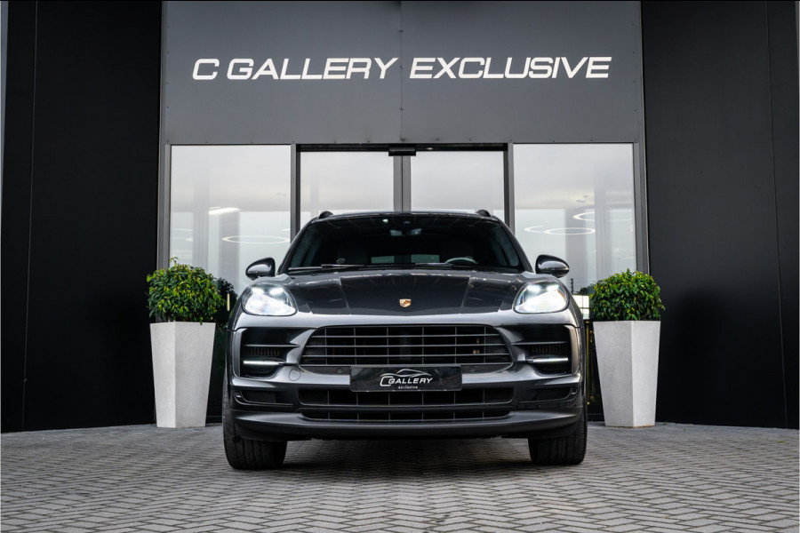 Porsche Macan 3.0 S - Facelift l Carbon l Alcantara Hemel l Panorama | Luchtv. | Elek. Trekhaak