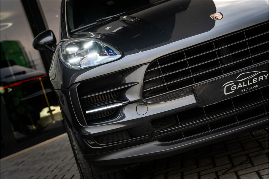 Porsche Macan 3.0 S - Facelift l Carbon l Alcantara Hemel l Panorama | Luchtv. | Elek. Trekhaak