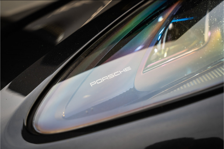 Porsche Macan 3.0 S - Facelift l Carbon l Alcantara Hemel l Panorama | Luchtv. | Elek. Trekhaak