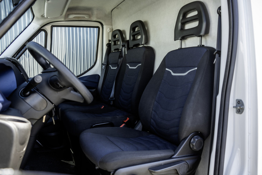 Iveco Daily 35S14V 2.3 L4H2 | Automaat | 3.5T Trekgewicht | Climate | Cruise | Euro 6