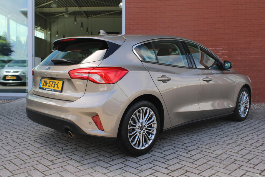Ford Focus 1.0 EcoBoost Titanium Business | Winter Pack | Full LED | 10-weg verstelbare stoel | 17 inch | Camera | Head up Display | Bang&Olufsen
