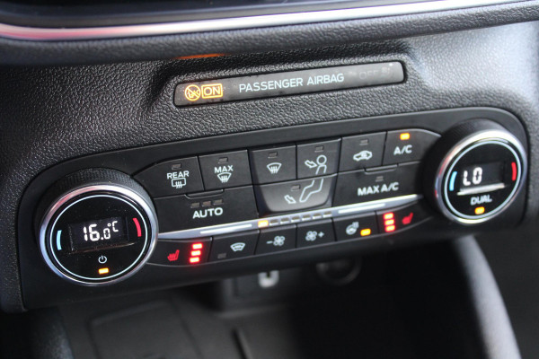 Ford Focus 1.0 EcoBoost Titanium Business | Winter Pack | Full LED | 10-weg verstelbare stoel | 17 inch | Camera | Head up Display | Bang&Olufsen