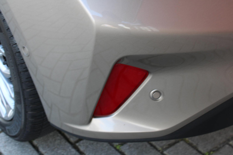 Ford Focus 1.0 EcoBoost Titanium Business | Winter Pack | Full LED | 10-weg verstelbare stoel | 17 inch | Camera | Head up Display | Bang&Olufsen