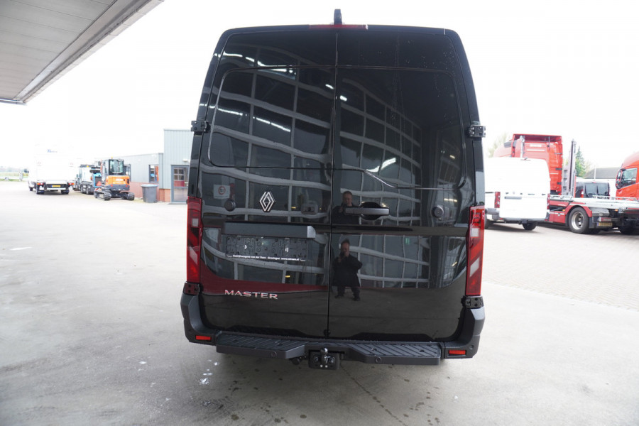 Renault Master T35 2.0 dCi 170PK L3H2 Extra Schuifdeur links en Rechts Nr. V070 | Climate | Navi | Cruise | Trekhaak|Betimmering