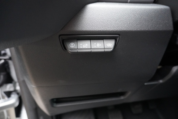 Renault Master T35 2.0 dCi 170PK L3H2 Extra Schuifdeur links en Rechts Nr. V070 | Climate | Navi | Cruise | Trekhaak|Betimmering