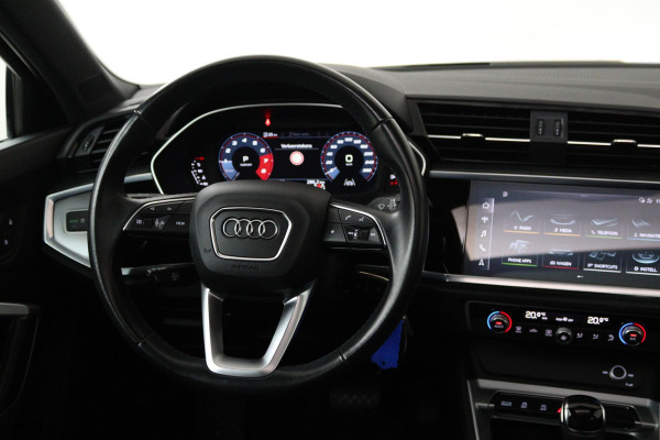 Audi Q3 Sportback 35 TFSI S-line (PANORAMADAK, CAMERA, CARPLAY, LEDER, LED, ELEKT. ACHTERKLEP)