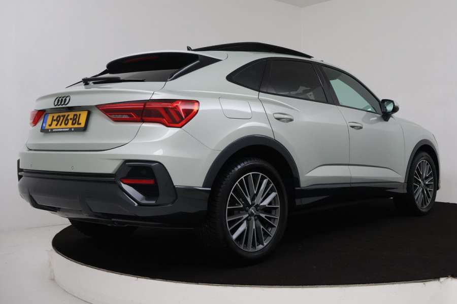 Audi Q3 Sportback 35 TFSI S-line (PANORAMADAK, CAMERA, CARPLAY, LEDER, LED, ELEKT. ACHTERKLEP)