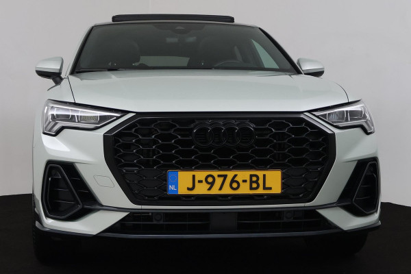 Audi Q3 Sportback 35 TFSI S-line (PANORAMADAK, CAMERA, CARPLAY, LEDER, LED, ELEKT. ACHTERKLEP)