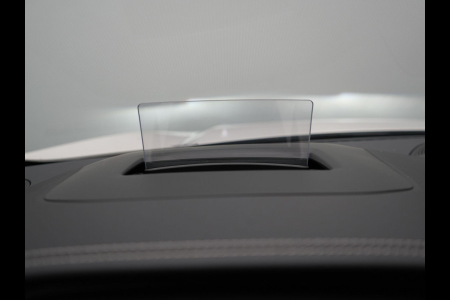 Ford Kuga 2.5 Vignale Plug In Hybrid 225pk PHEV | Trekhaak af Fabriek | Panodak | Adaptive Cruise | Lederen Sportstoelen Memory | Head Up | B&O Sound |  Keyless | 360 Camera | Apple Carplay |