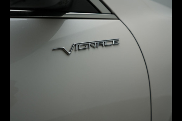 Ford Kuga 2.5 Vignale Plug In Hybrid 225pk PHEV | Trekhaak af Fabriek | Panodak | Adaptive Cruise | Lederen Sportstoelen Memory | Head Up | B&O Sound |  Keyless | 360 Camera | Apple Carplay |